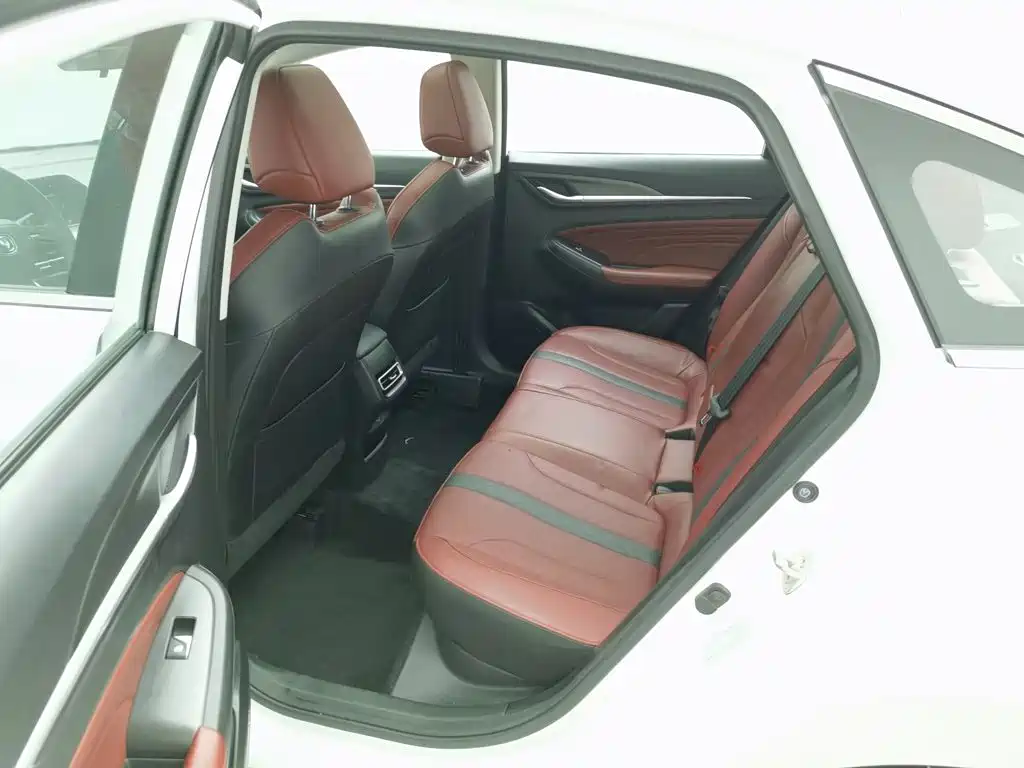 Changan Eado — миниатюра 15