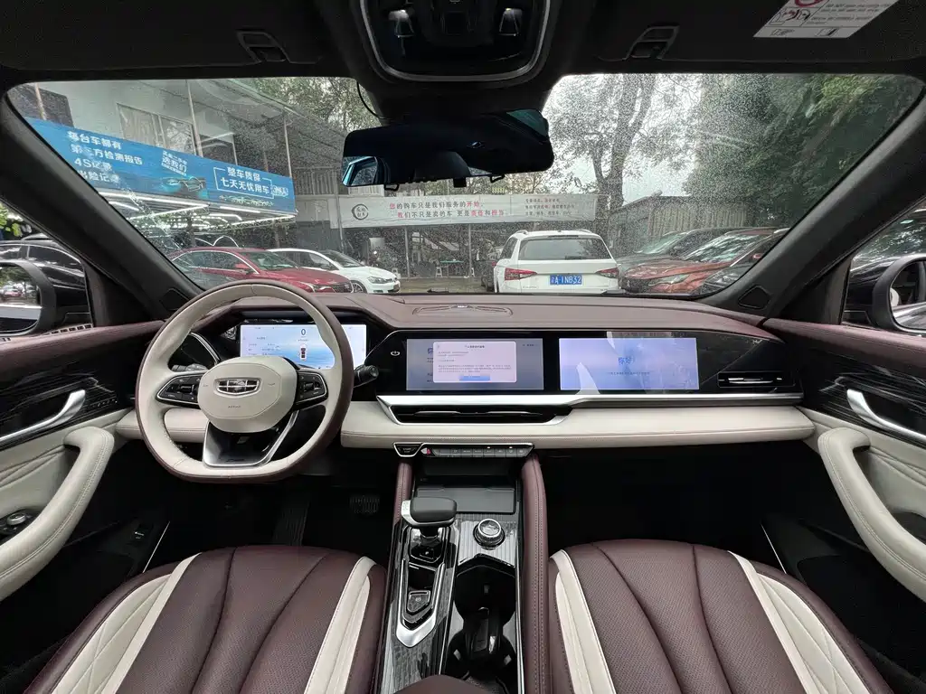 Geely Xingyue L — миниатюра 16