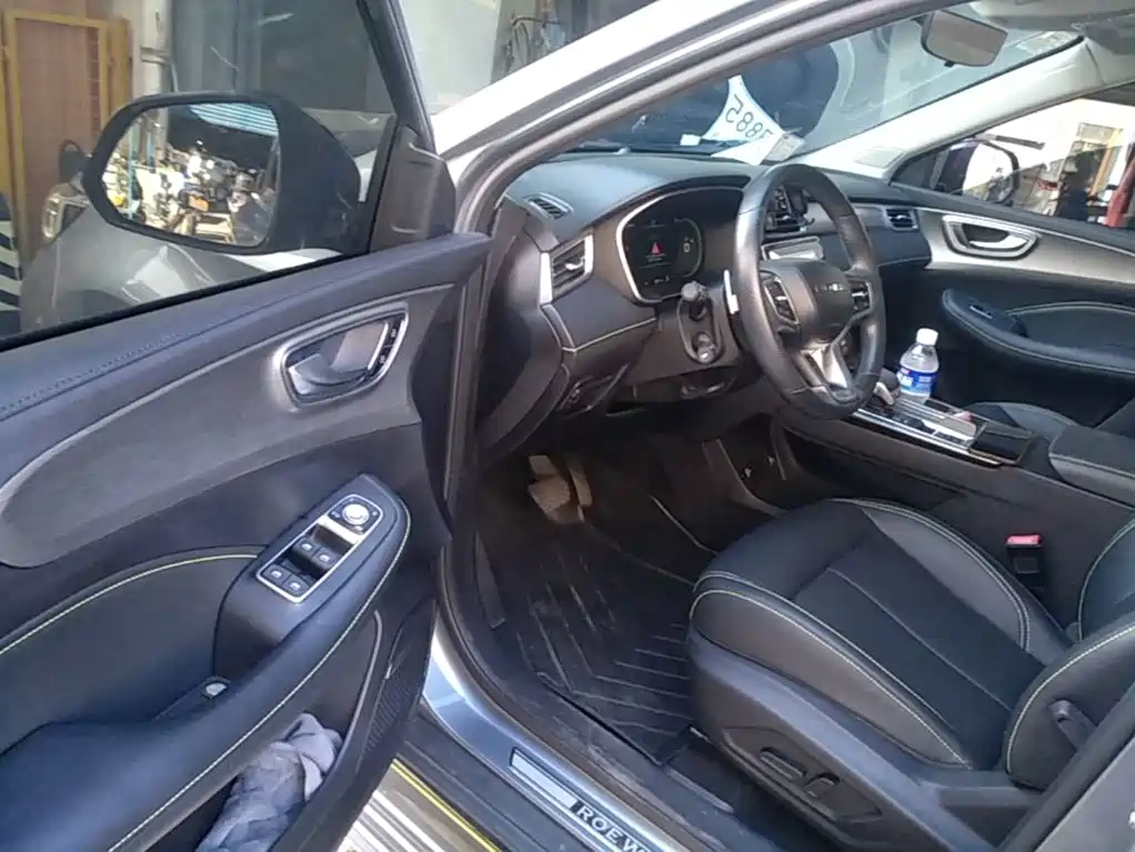 Roewe RX5 New Energy — миниатюра 16