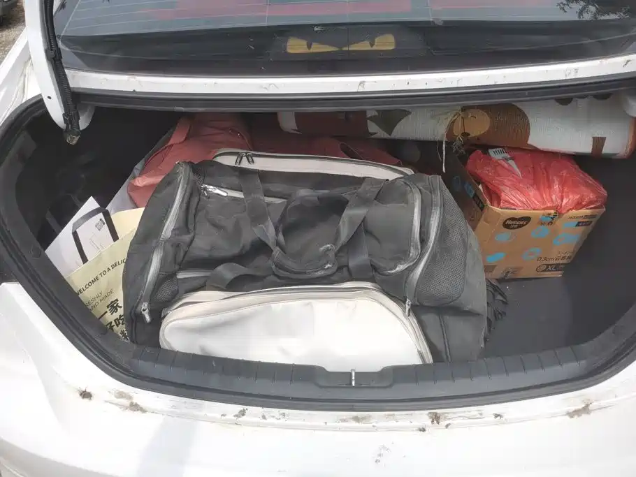 Hyundai Elantra — миниатюра 4