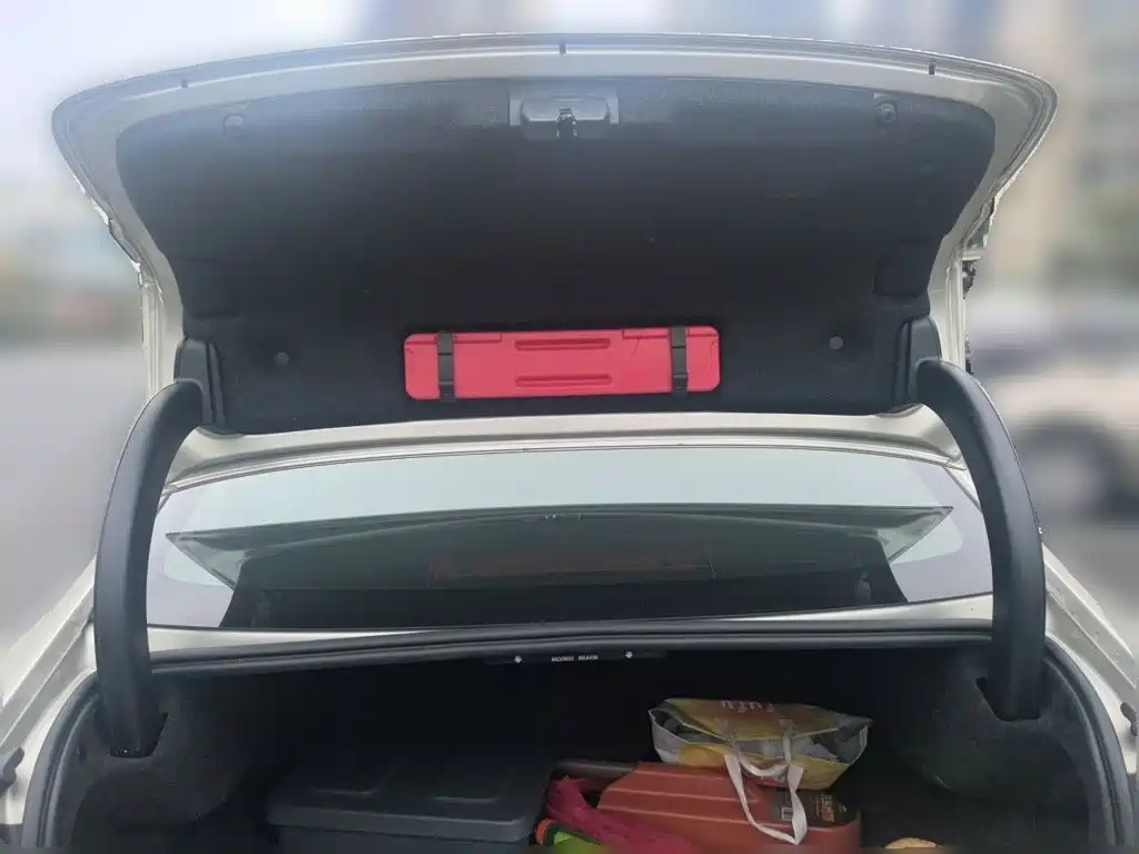 Volvo S60 — миниатюра 15