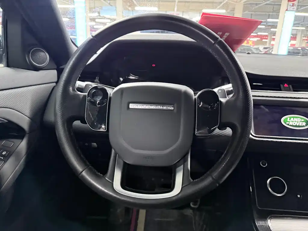 Land Rover Evoque — миниатюра 13