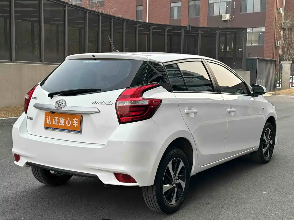 TOYOTA YARIS L ZHIXUAN