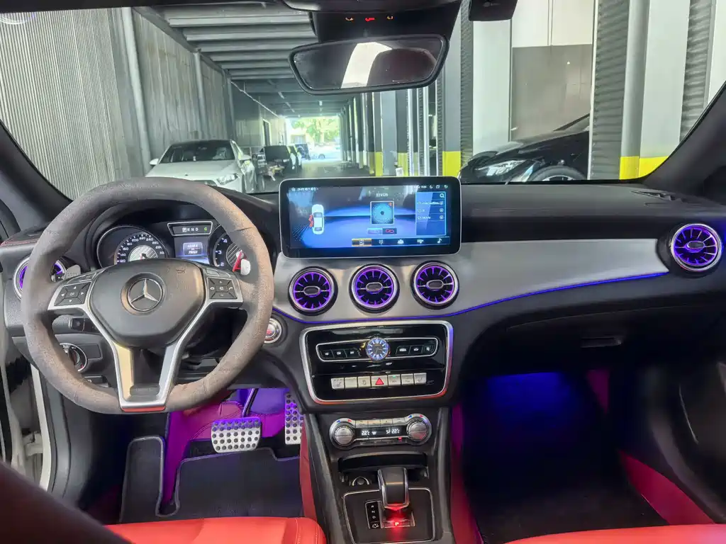 Mercedes-Benz CLA AMG — миниатюра 17