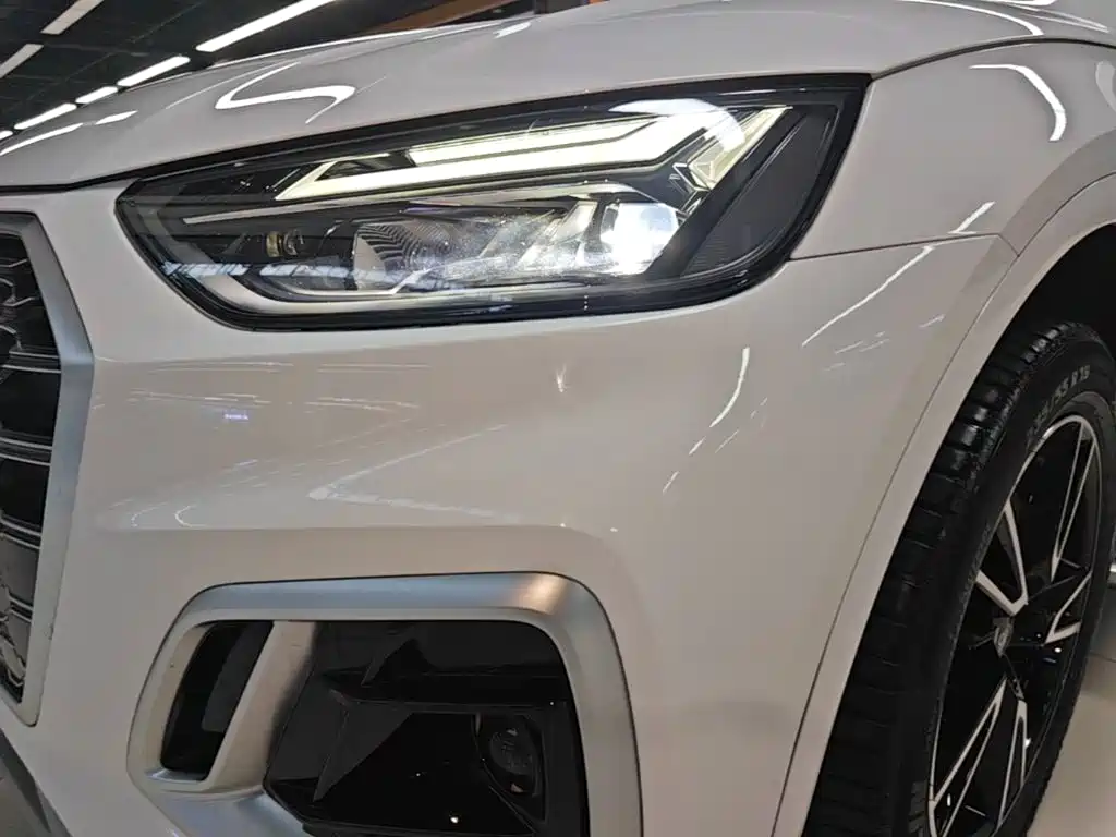 Audi Q5L — миниатюра 24