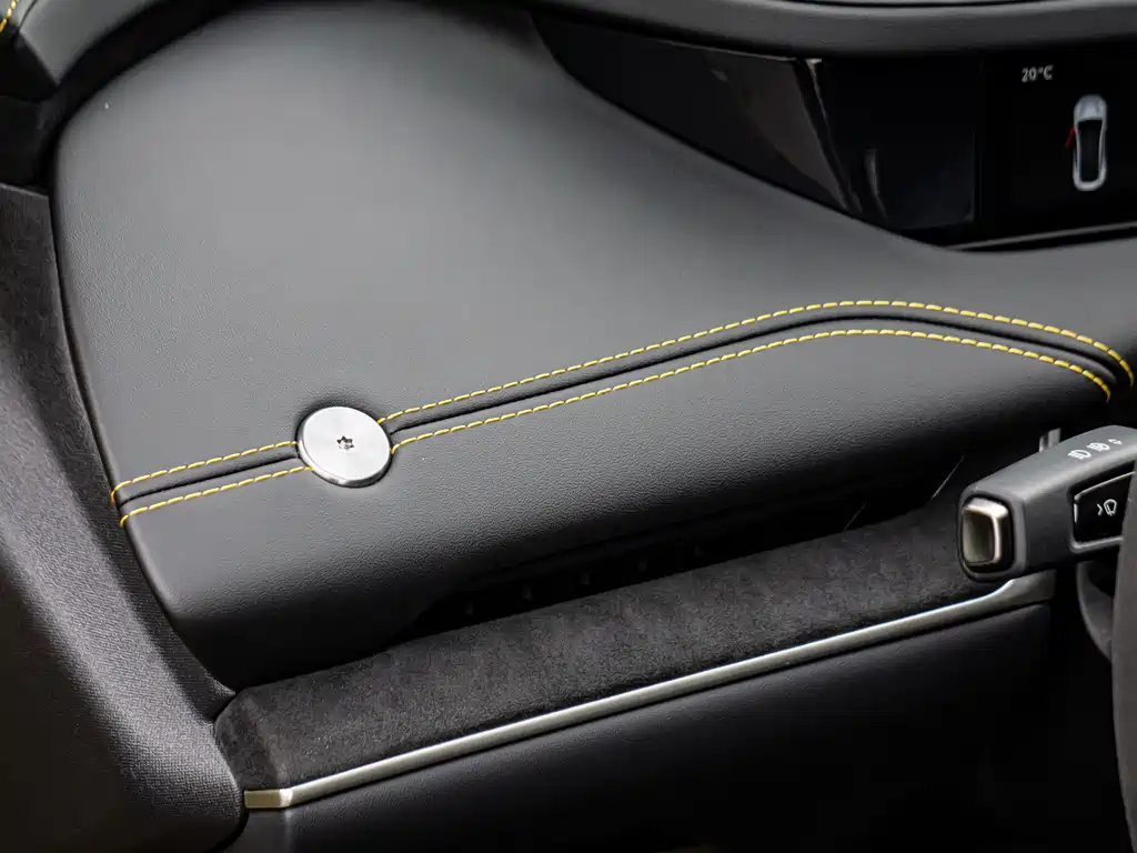 XIAOMI CAR XIAOMI SU7 ULTRA