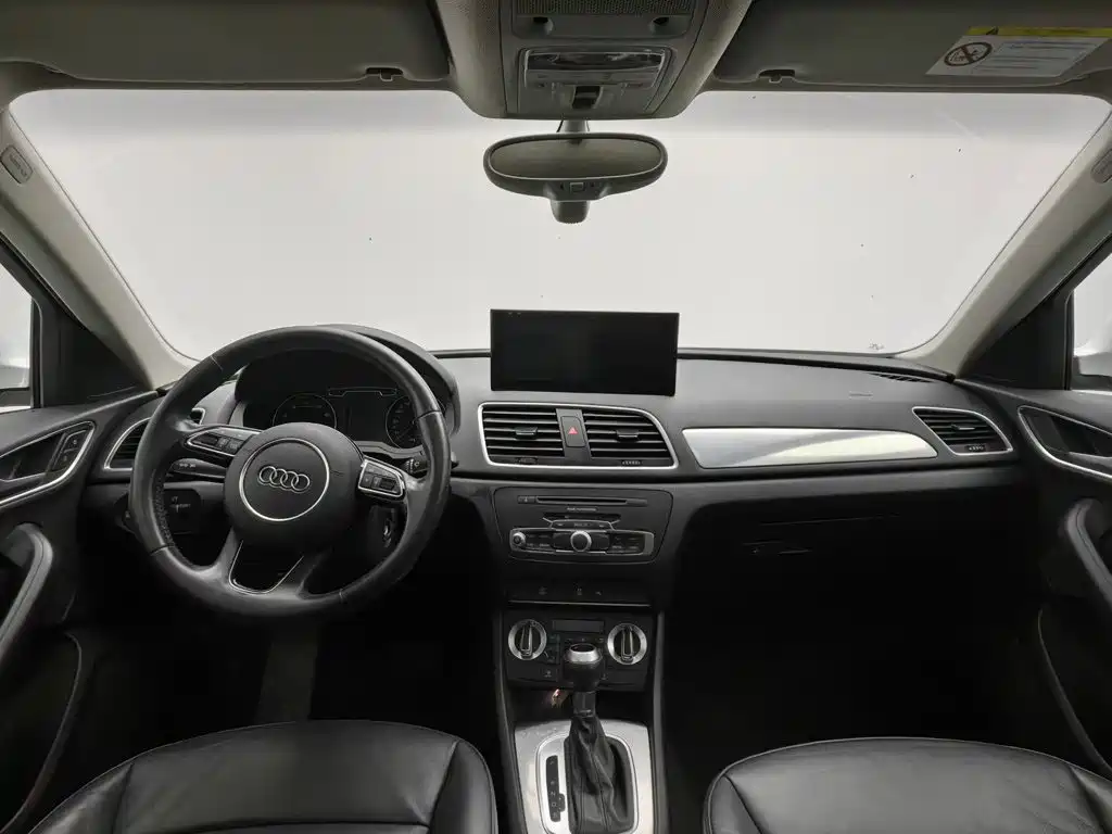 Audi Q3 — миниатюра 5