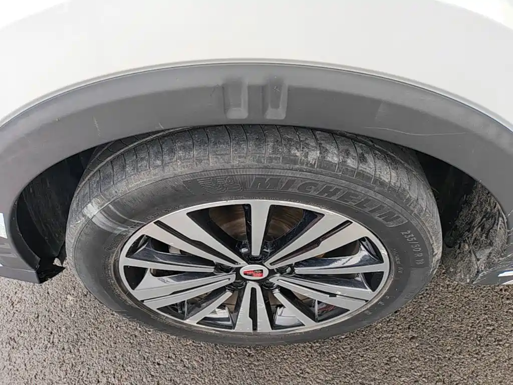 Roewe RX5 — миниатюра 23