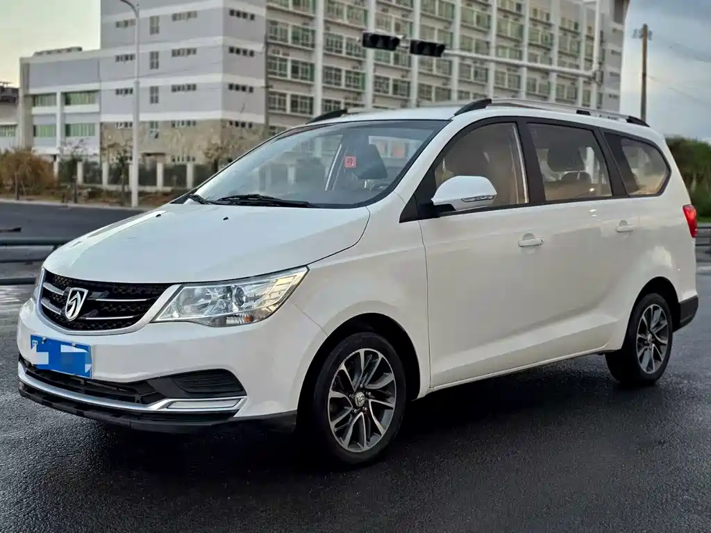BAOJUN 730