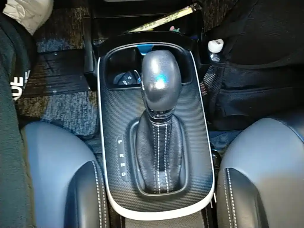 Roewe Clever — миниатюра 14
