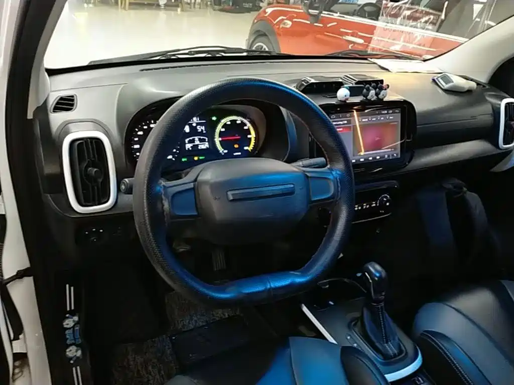 Roewe Clever — миниатюра 11