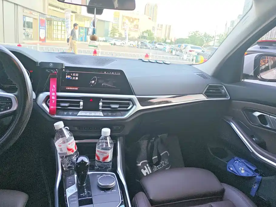 BMW 3 Series — миниатюра 13