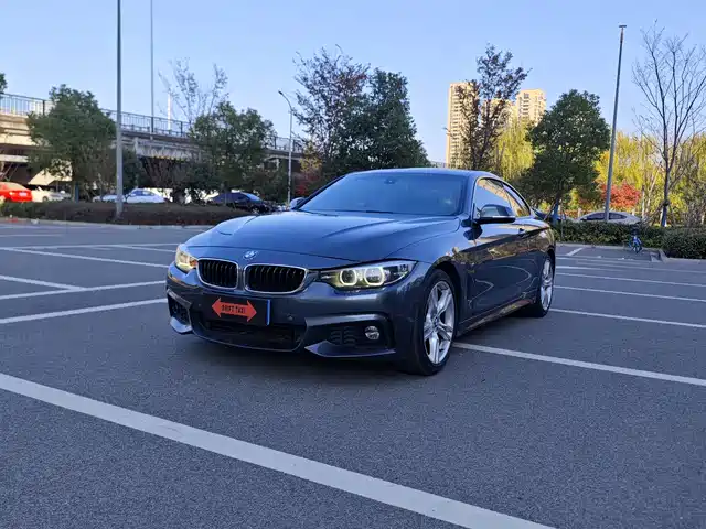 BMW 4 SERIES