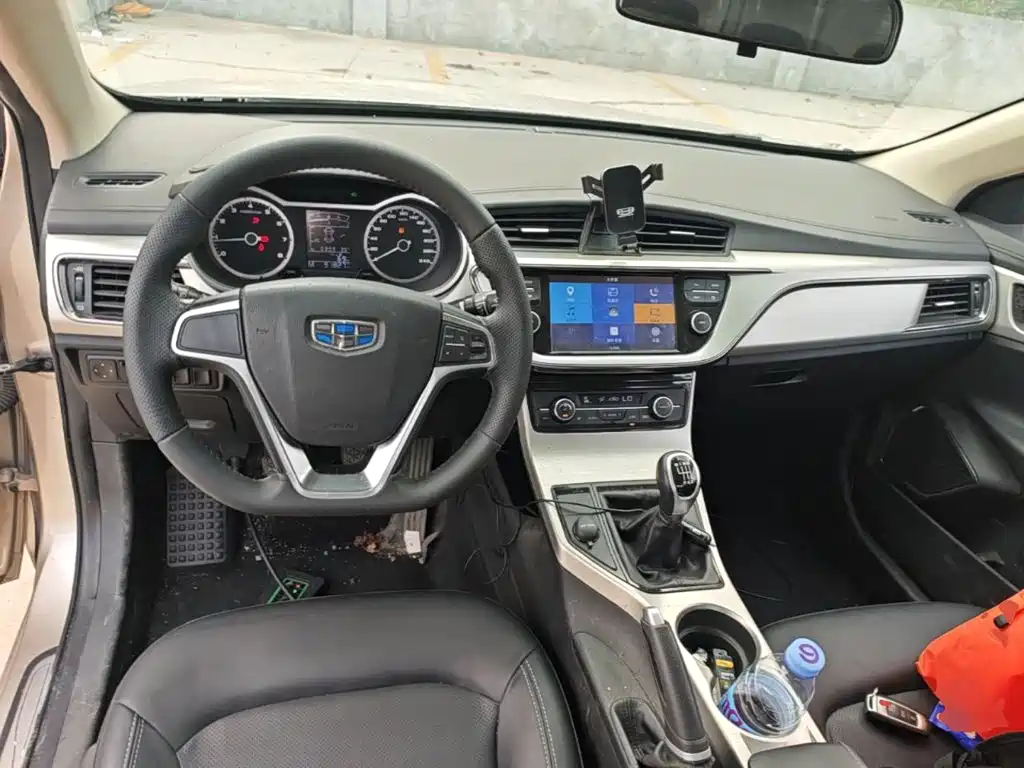 Geely Emgrand GL — миниатюра 10