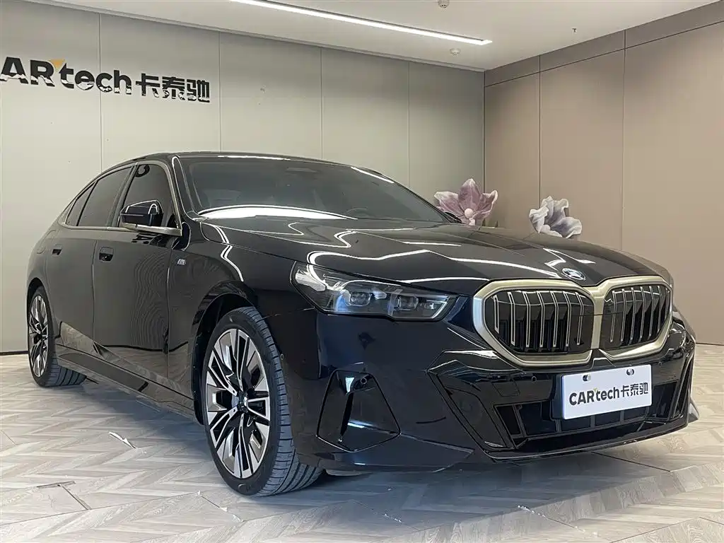BMW 5 Series 5 2024 530Li Premium M Sport