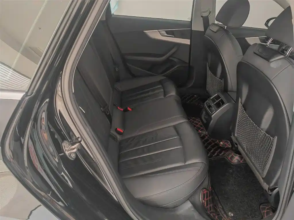 Audi A4 (Import) — миниатюра 14