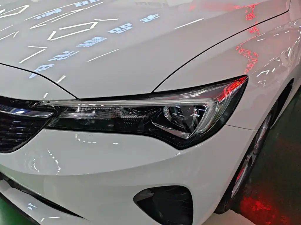 Buick Verano — миниатюра 24