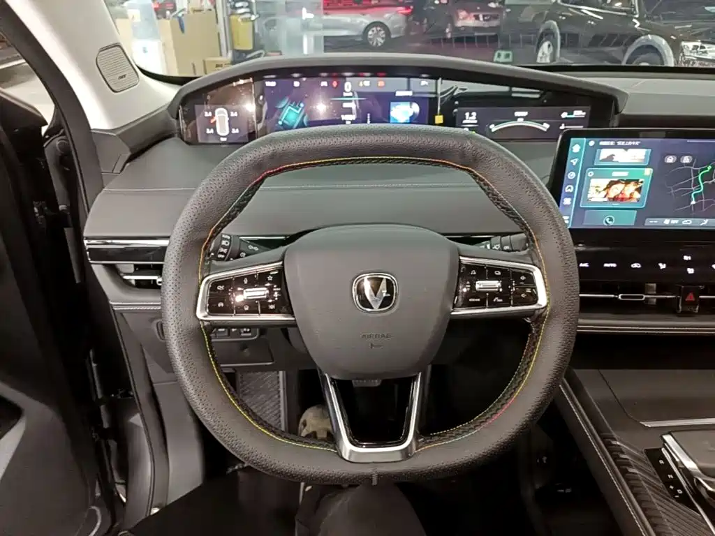 Changan UNI-K — миниатюра 11