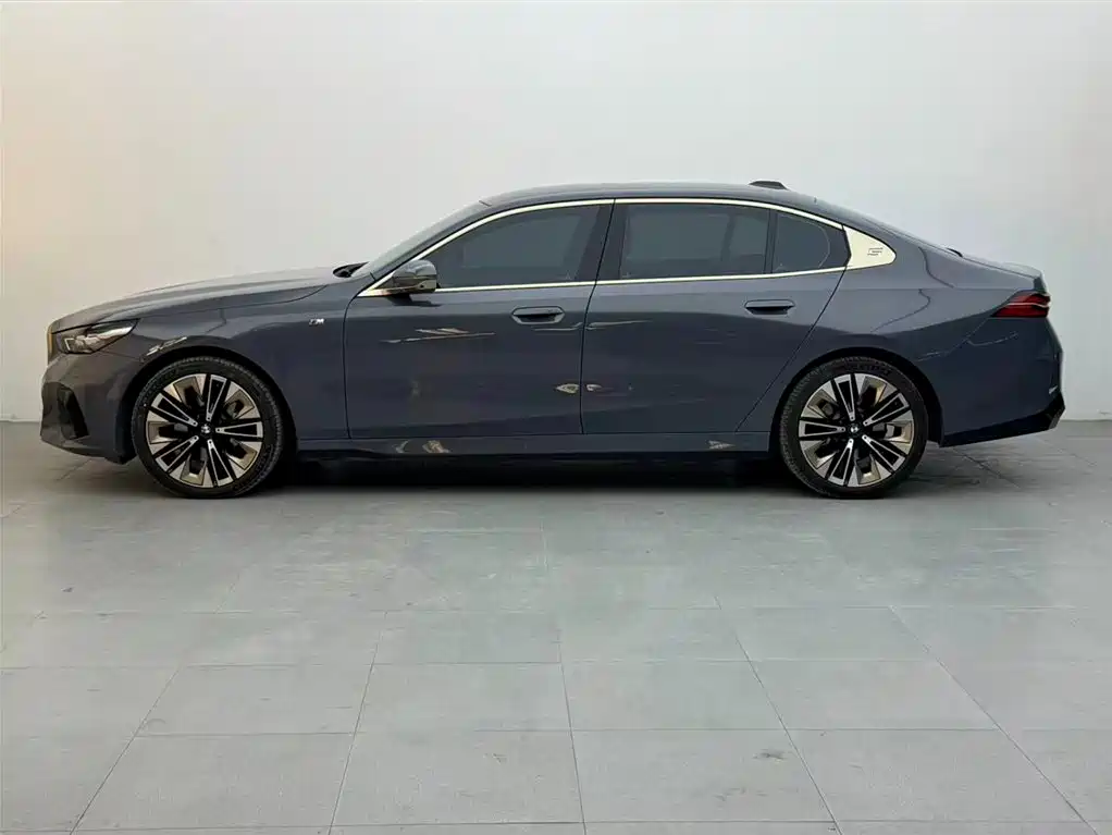 BMW 5 Series 5 2024 530Li Premium M Sport