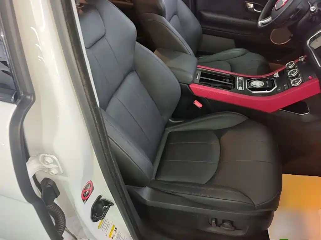 Land Rover Evoque — миниатюра 25
