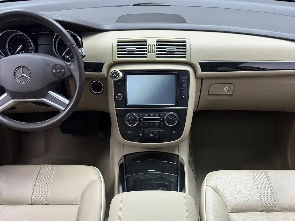 Mercedes-Benz R-Class — миниатюра 8