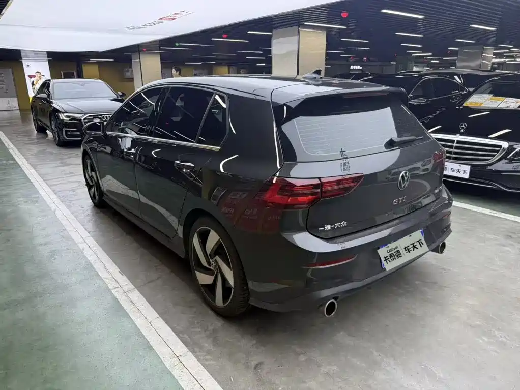 Volkswagen Golf GTI — миниатюра 5