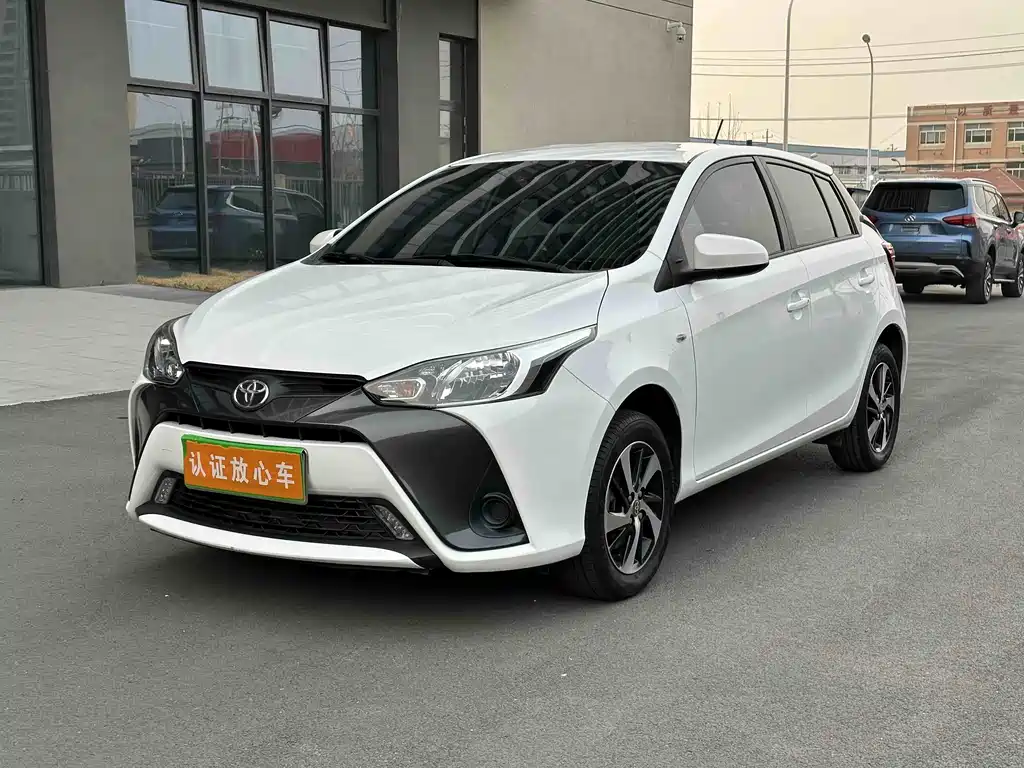 TOYOTA YARIS L ZHIXUAN