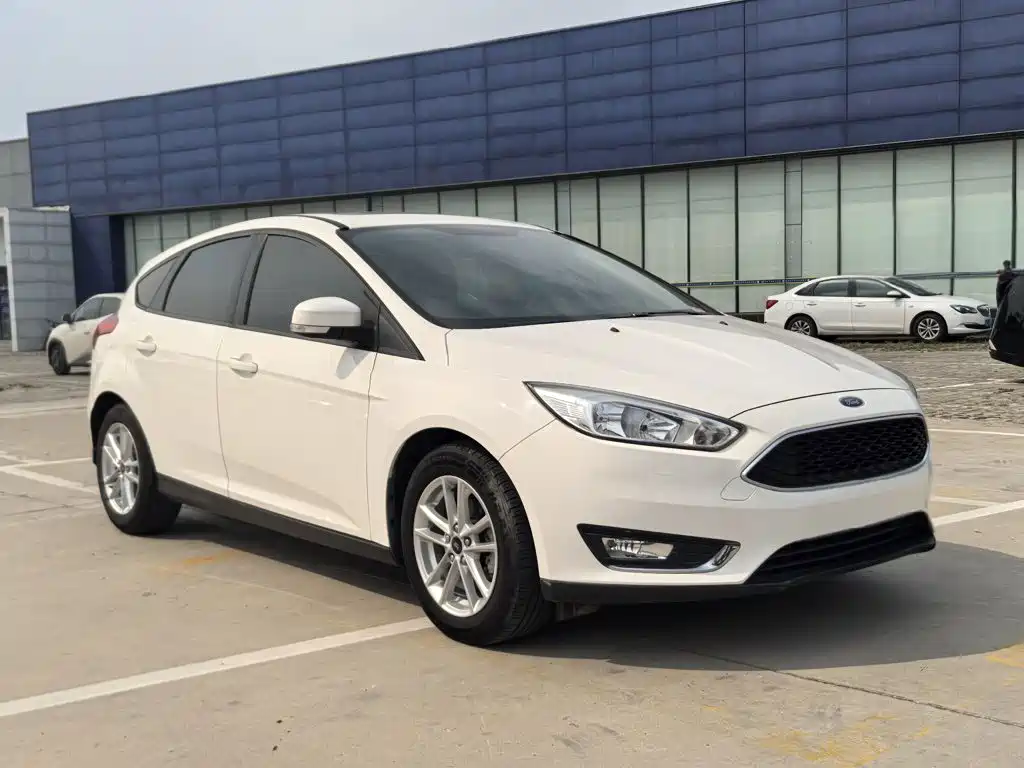 Ford Focus — миниатюра 8