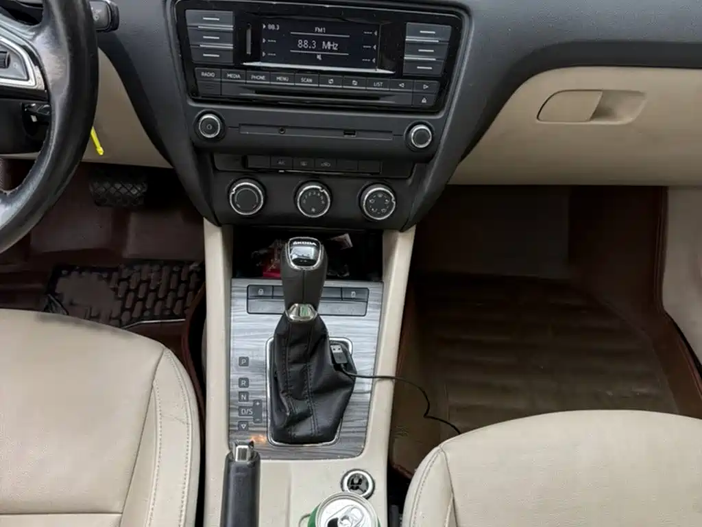 Skoda Octavia — миниатюра 15