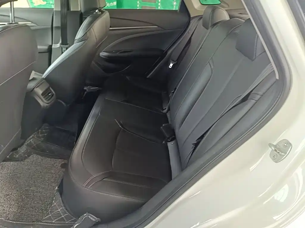 Buick Excelle — миниатюра 17