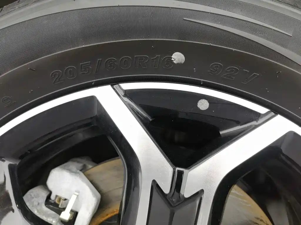 BYD Yuan Pro — миниатюра 24