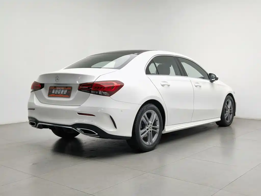 Mercedes-Benz A-Class — миниатюра 2