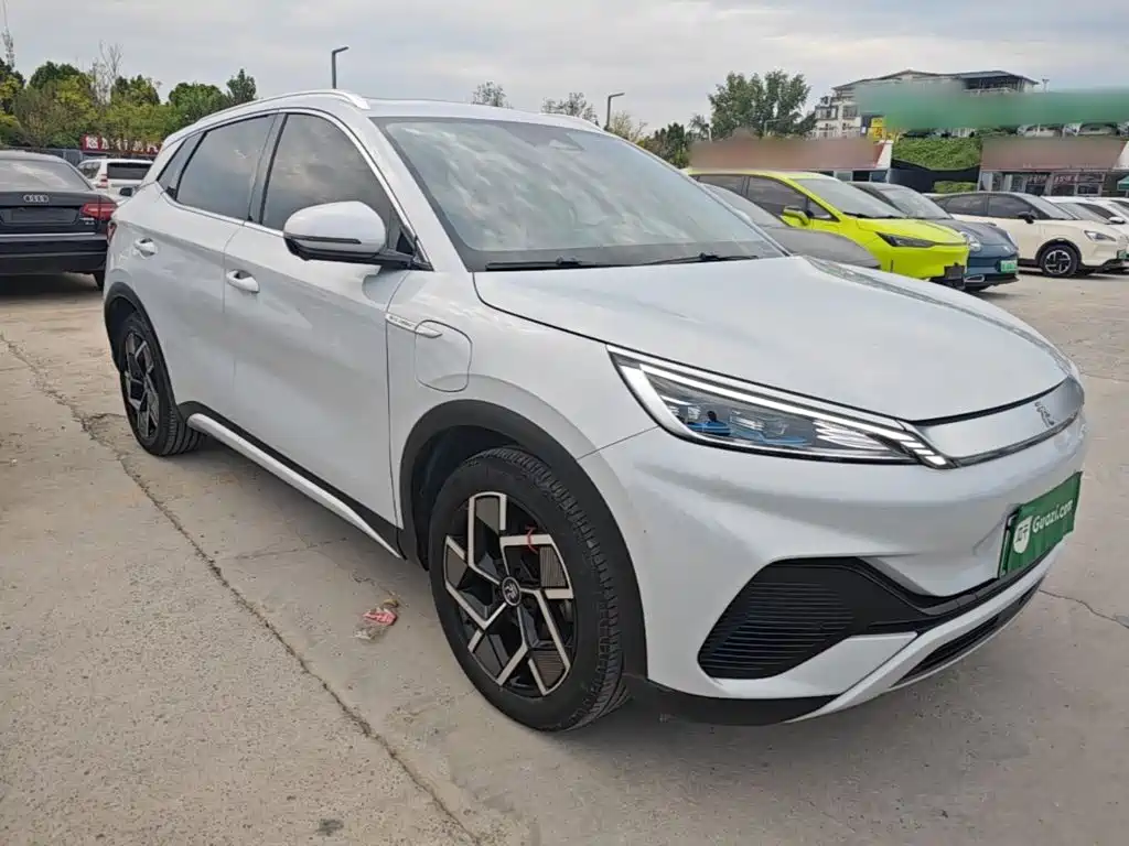 BYD Yuan Plus — миниатюра 4