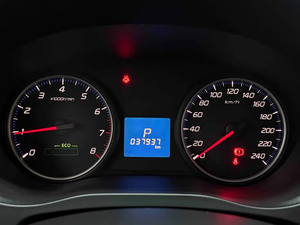 Mitsubishi Outlander 2.0L 2WD Smooth Travel Edition 5 seats, фото 20