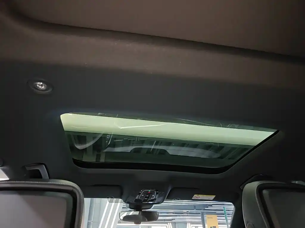 Audi A6L — миниатюра 18