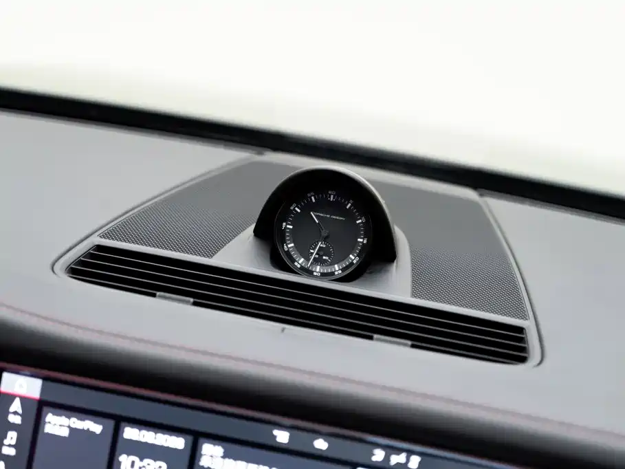 Porsche Panamera — миниатюра 27