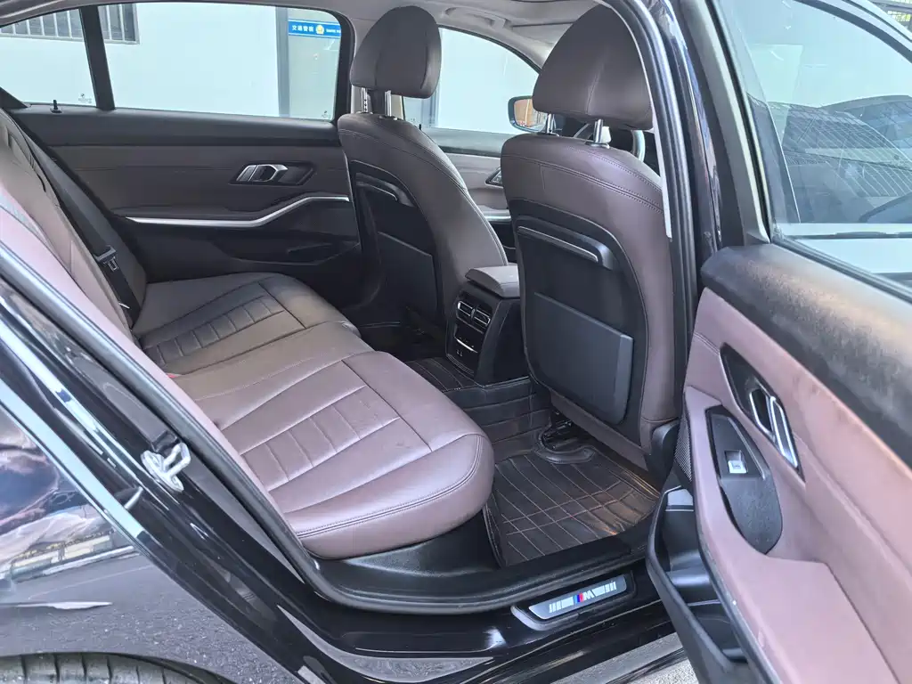 BMW 3 Series — миниатюра 6