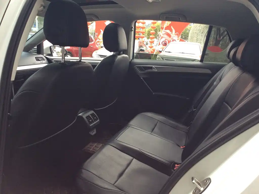 Volkswagen Golf 2019 200TSI DSG Comfort V