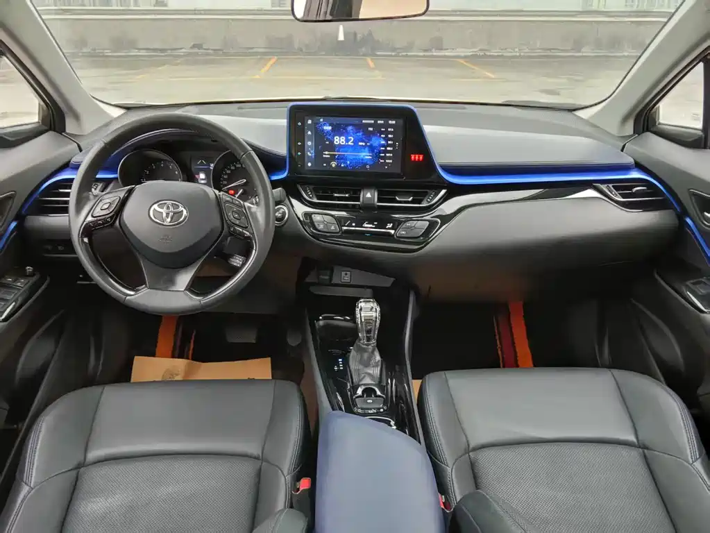 Toyota C-HR — миниатюра 9