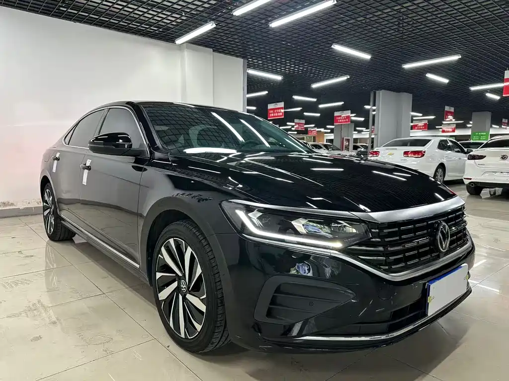 Volkswagen Passat 2024 380TSI Elite