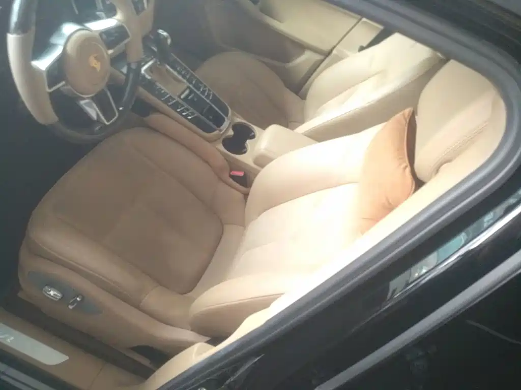 Porsche Macan — миниатюра 12
