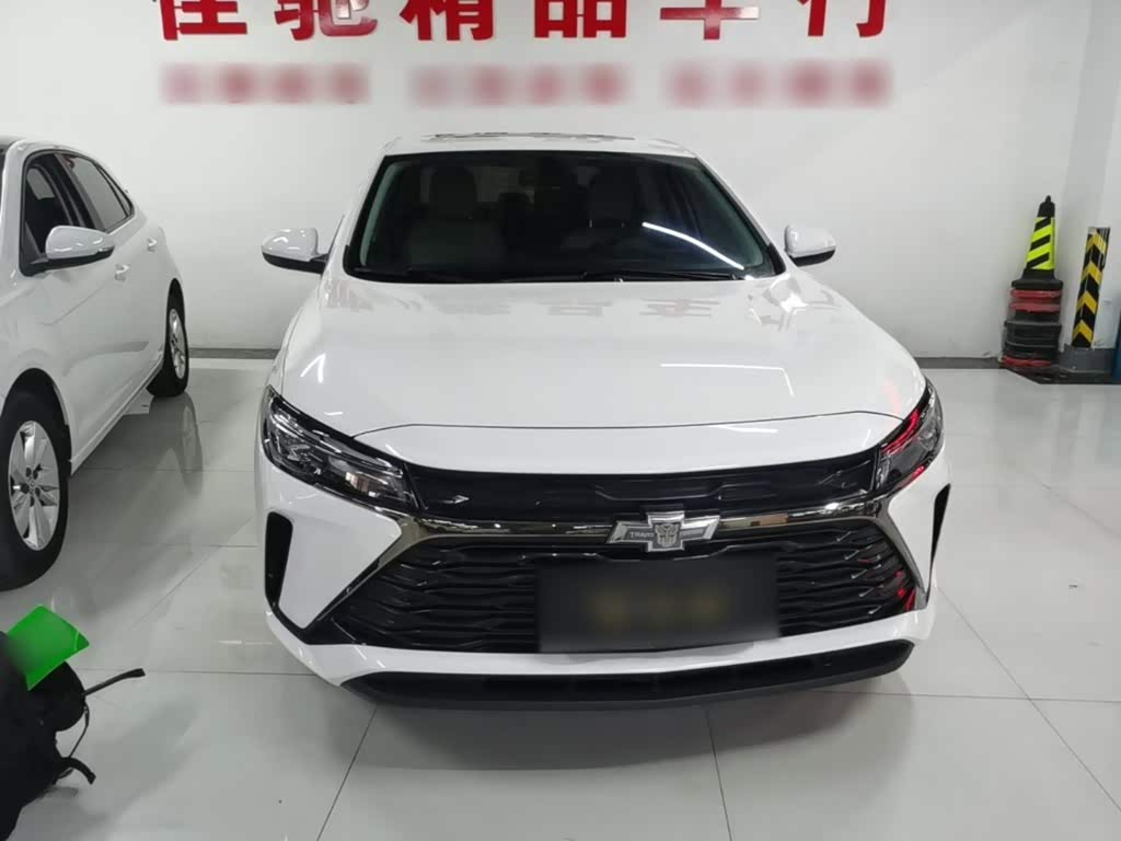 Chevrolet Monza 1.5 л 2023 г. Белый, пробег 43600 км