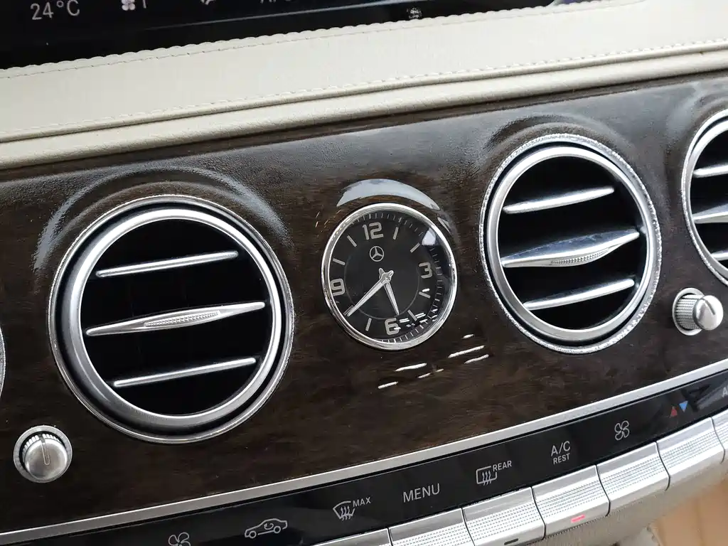 Mercedes-Benz S-Class — миниатюра 14