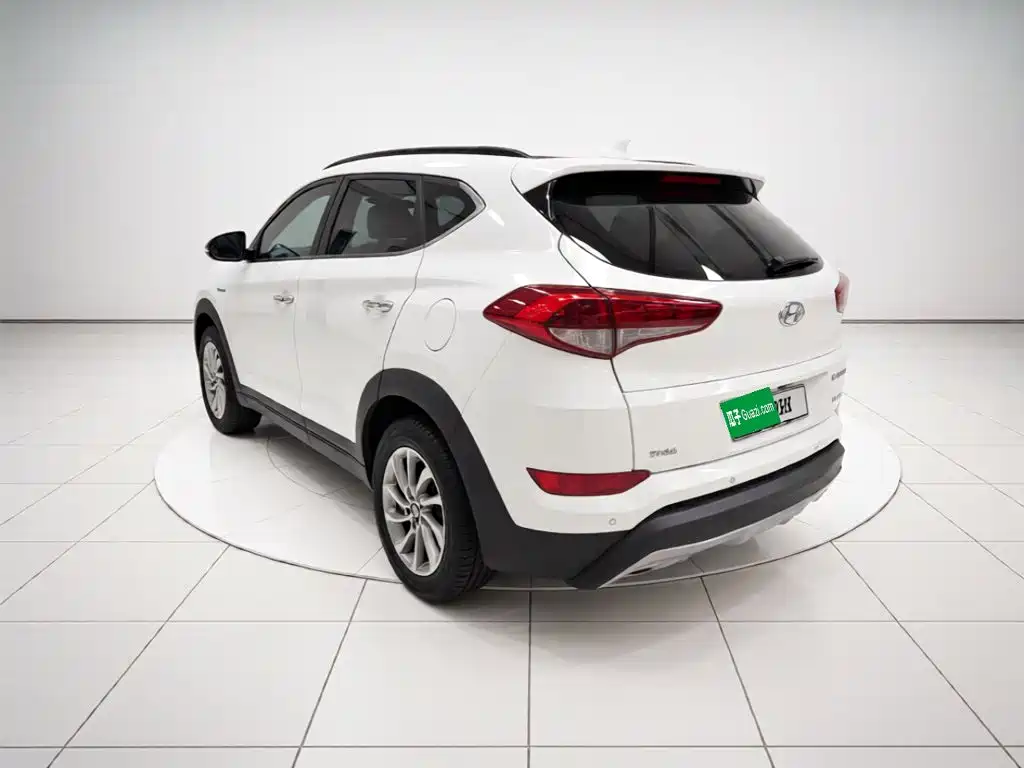Hyundai Tucson — миниатюра 4