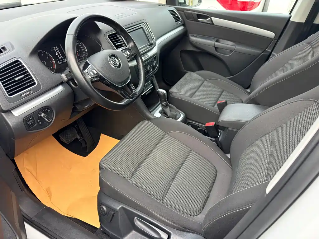 Volkswagen Sharan — миниатюра 5