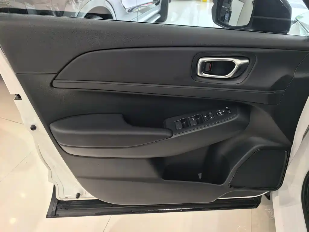 Honda Vezel — миниатюра 6