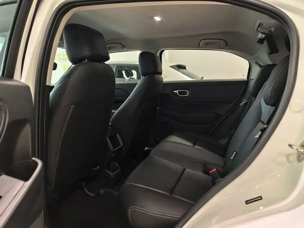 Honda Vezel — миниатюра 12