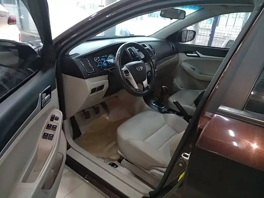Geely Vision — миниатюра 15