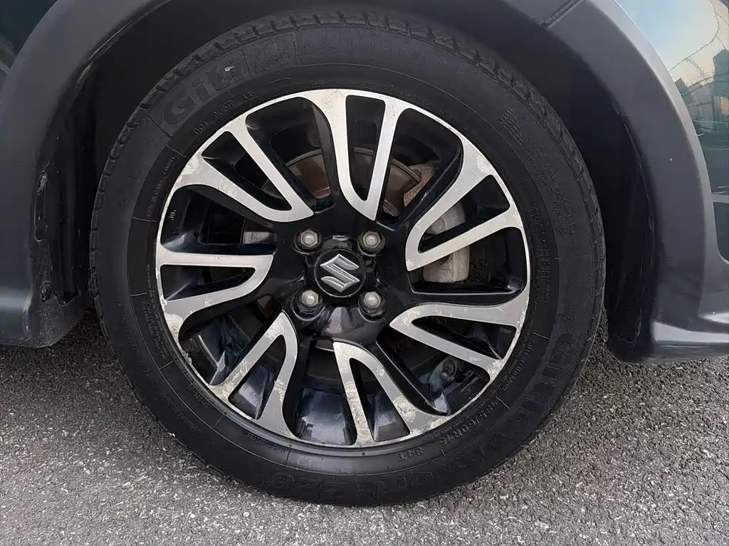Suzuki Swift — миниатюра 11