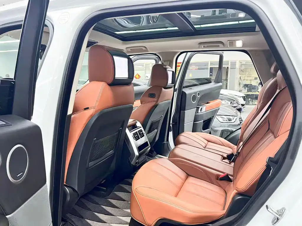 Land Rover Sport — миниатюра 8